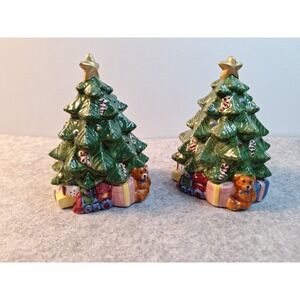 Vintage Christmas Tree Salt and Pepper Shakers Ceramic